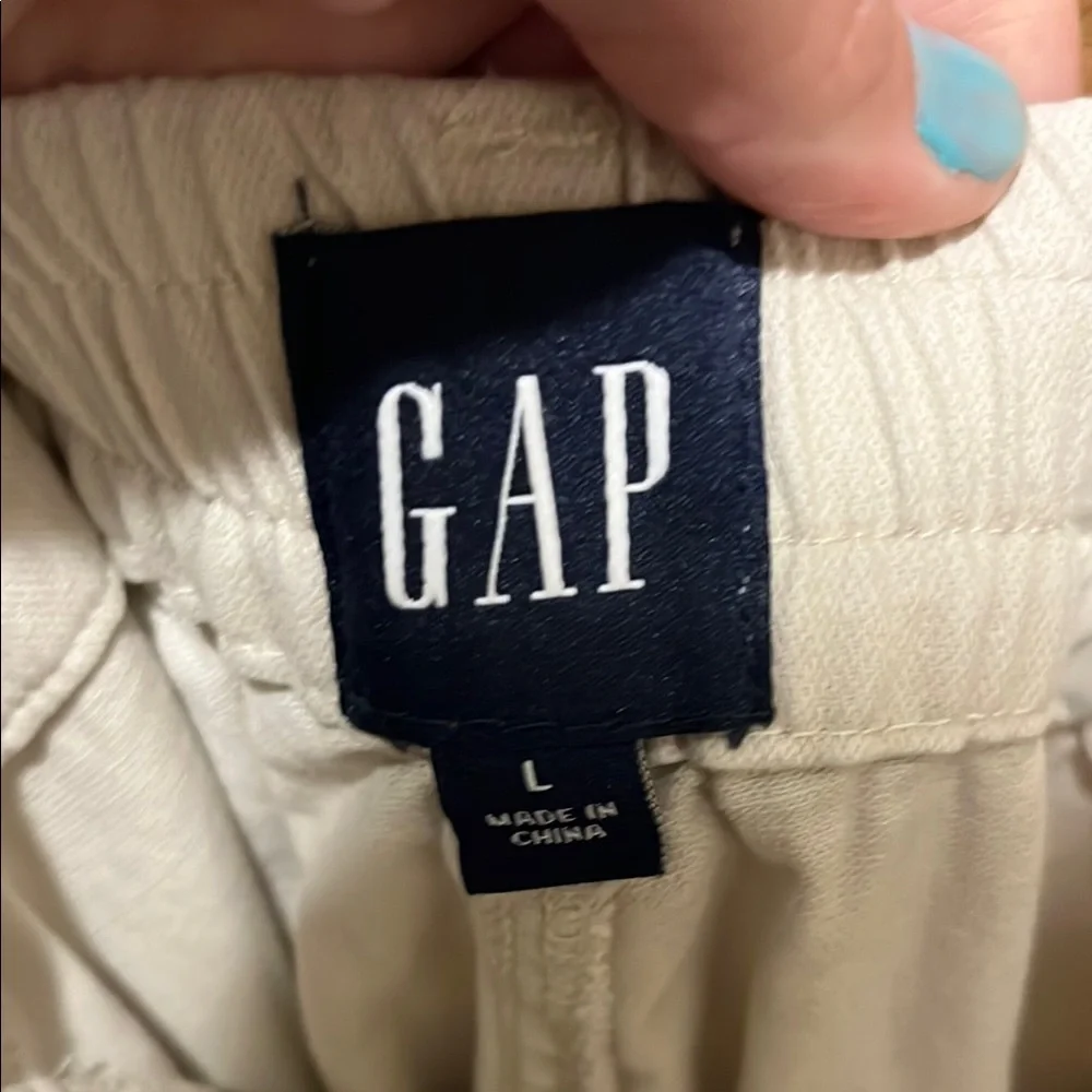 GAP Women's Cream Jogger Type Pants - Picture 2 of 10